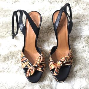 Sinela Charol Marron Heels